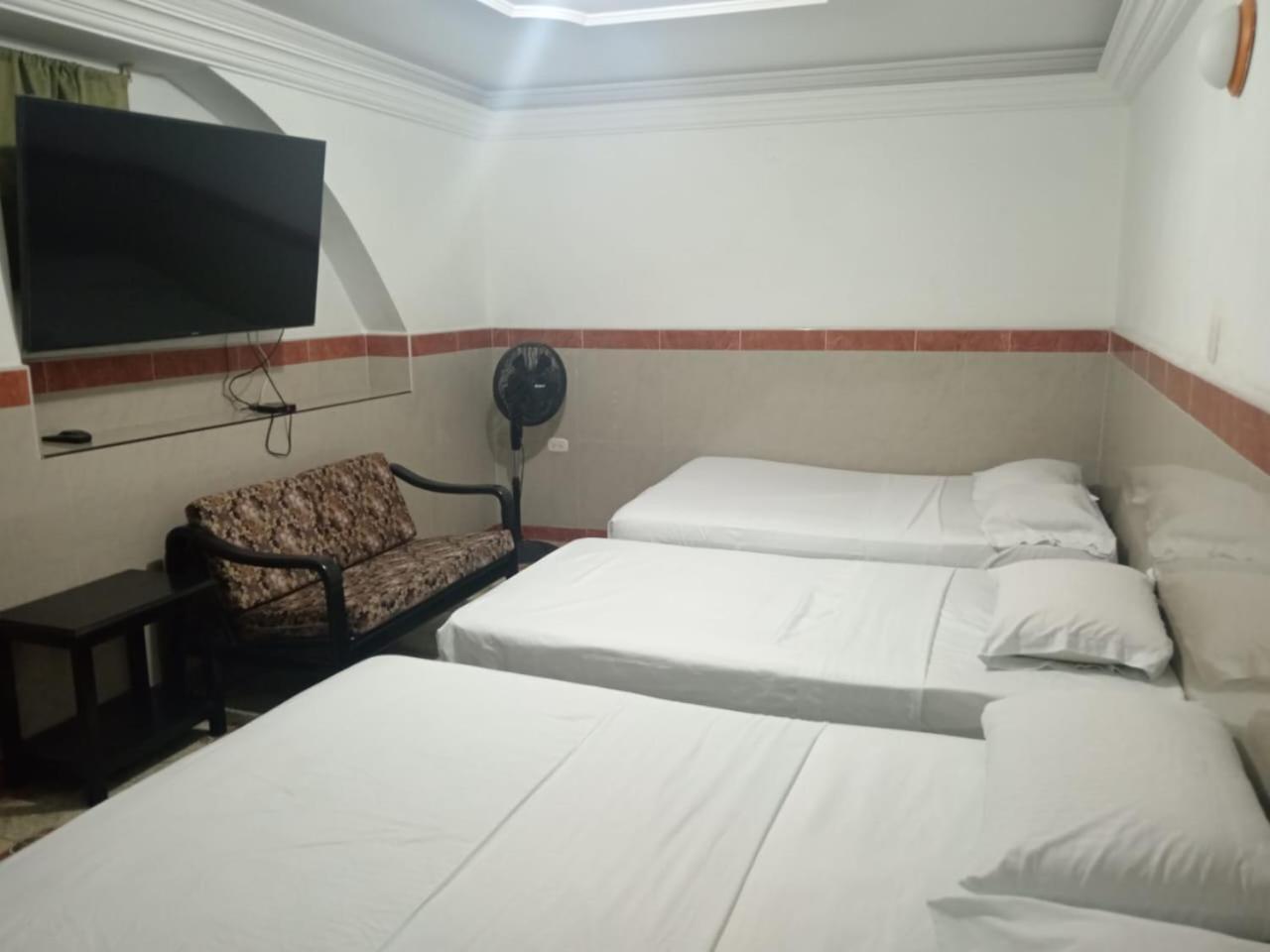 La Hermosa Hotel Buga Dış mekan fotoğraf